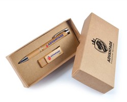Kyoto Cardboard Gift Set with Bamboo Pen and USB